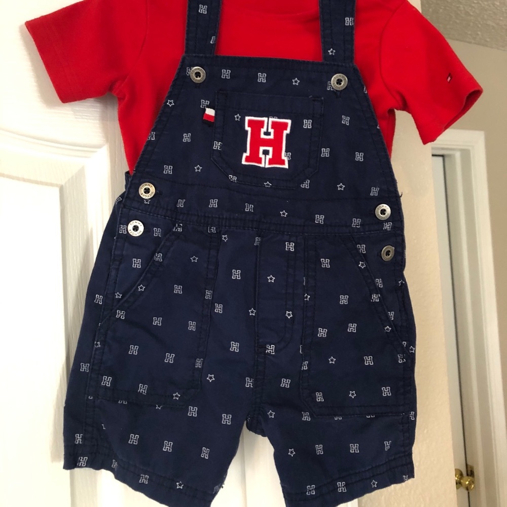 Tommy Hilfiger shortall set for boy 18months